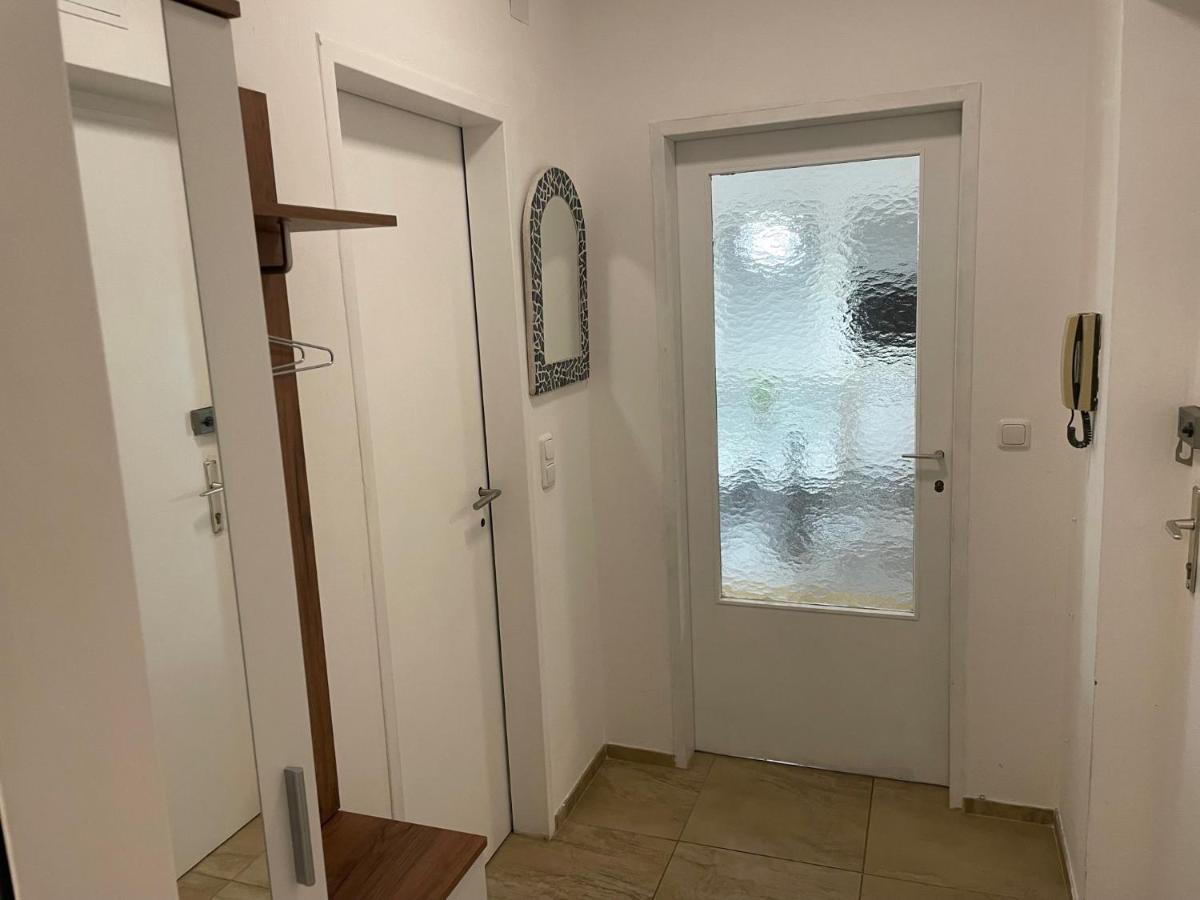 Exzellentes Apartment Mit Toller Aussicht! Linz Buitenkant foto